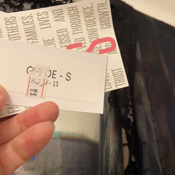 Lularoe Chloe - Picture 5 of 8